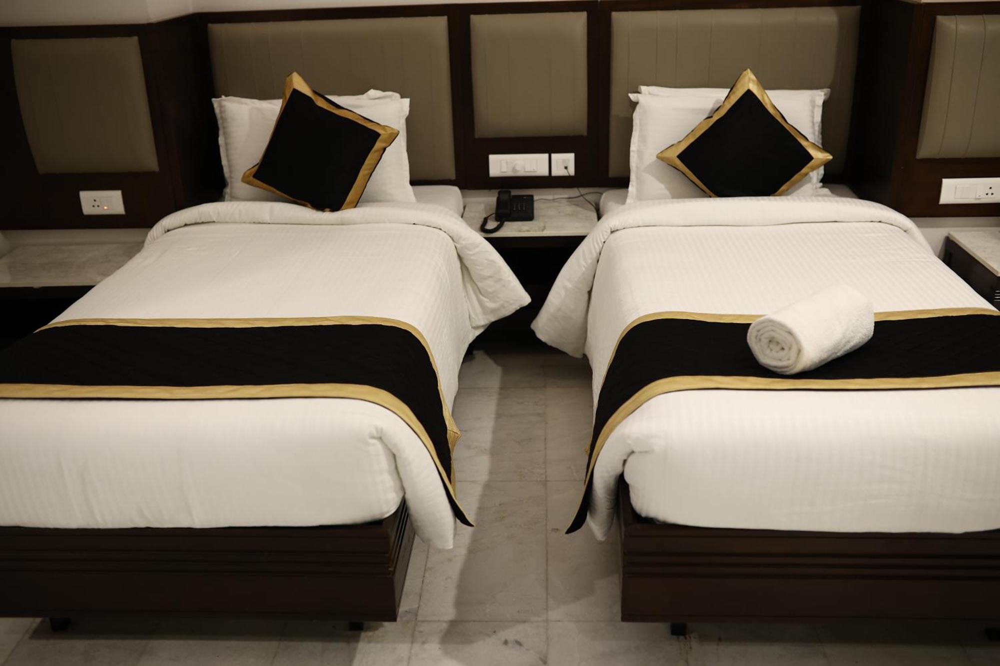 Hotel Saratharajans Madurai Exterior photo